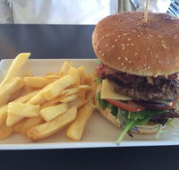 Jules by the Lake Cafe - Accommodation Adelaide