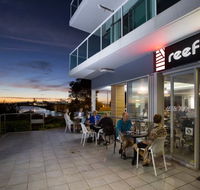 Reef Bar Grill - Accommodation Adelaide