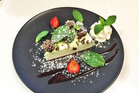 Albert & Moore - Accommodation Adelaide 6