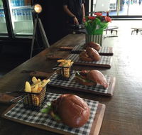 The Square Cafe Bar Restaurant - Accommodation Adelaide