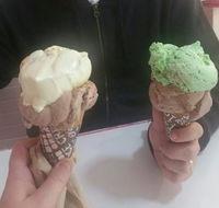 Annie's Old Fashioned Ice Cream Parlour - Accommodation Adelaide