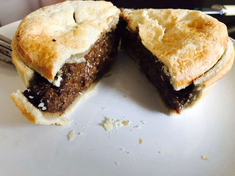 Keith's Pies - Accommodation Adelaide 0
