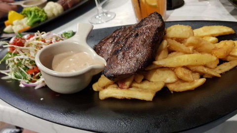 Heritage Hotel - Accommodation Adelaide 0