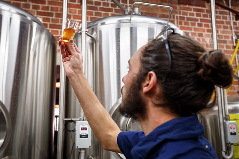 Two Heads Brewing - Accommodation Adelaide 1