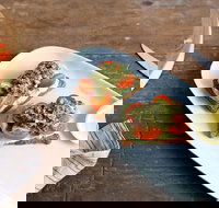 Wings and Tins - Accommodation Adelaide