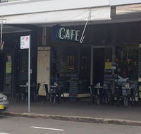 Madame Frou Frou - Accommodation Adelaide