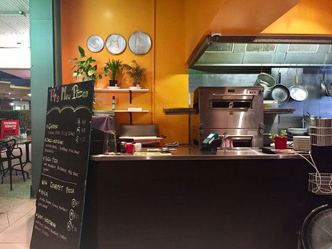 T4's Gourmet Pizza & Pasta - Accommodation Adelaide 0