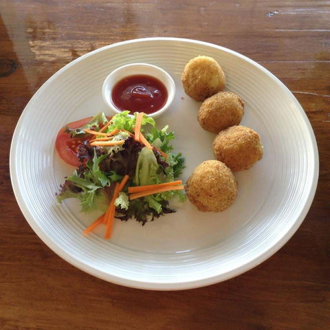 Cafe Ruche - Accommodation Adelaide 0