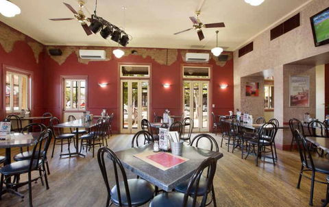 Sloth Bar - Accommodation Adelaide 0