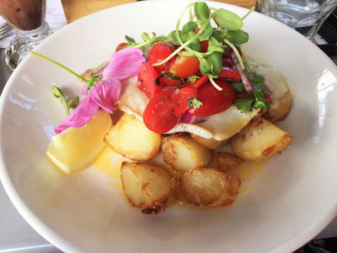 Tweed River Art Gallery Cafe - Accommodation Adelaide 0