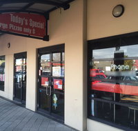 Frankies at Forde - Accommodation Adelaide
