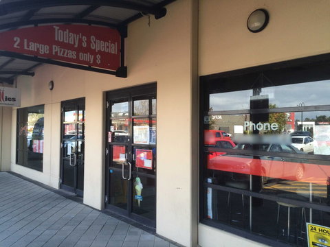 Frankies At Forde - Accommodation Adelaide 0