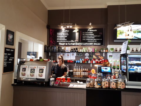 Helen's Coffee Lounge - Accommodation Adelaide 1