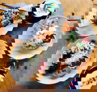 Piggy Back Cafe - Accommodation Adelaide