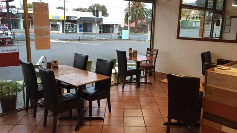 Tutti Frutti Frozen Yogurt - Accommodation Adelaide 0
