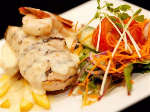 Manning River Hotel - Accommodation Adelaide 0