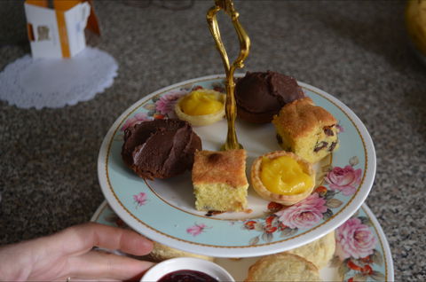 Lazy Teas - Accommodation Adelaide 1