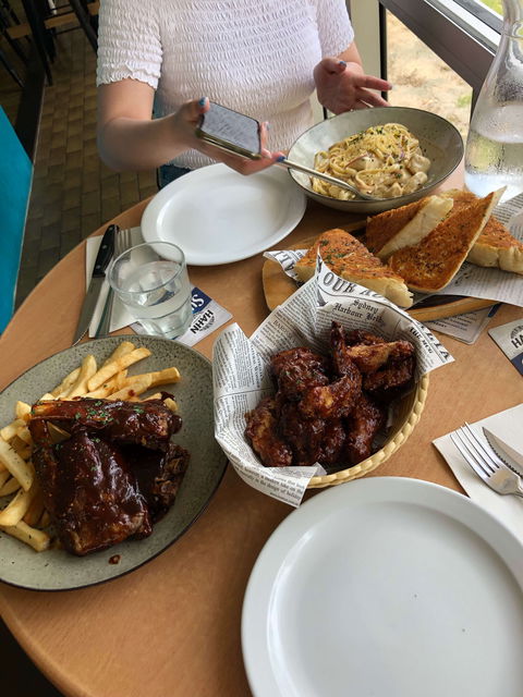 Mika Live BBQ & Bar - Accommodation Adelaide 0