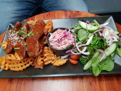 Cabin 401 Bar & Grill - Accommodation Adelaide 0