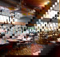 Newmarket Hotel - Accommodation Adelaide