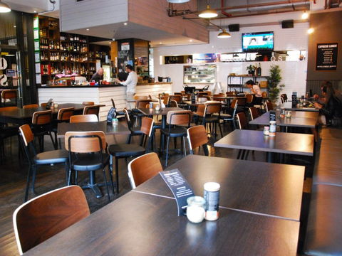 Queen Street Rescue - Accommodation Adelaide 0