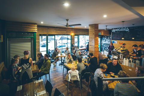 LV's On Clarence - Accommodation Adelaide 1