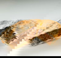 Oliver's Pies - Accommodation Adelaide