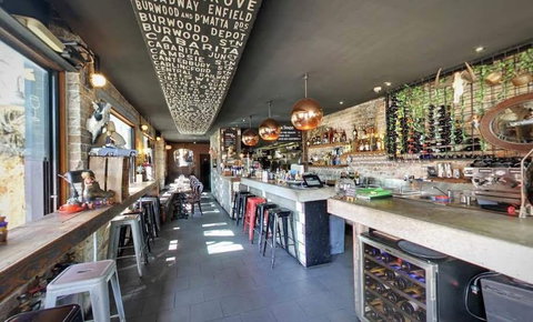 Corner Bar - Accommodation Adelaide 0