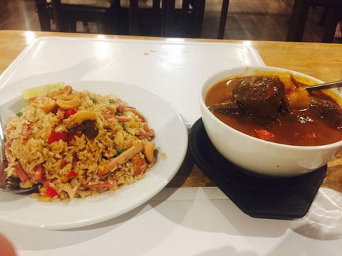 N' Thai Sing - Accommodation Adelaide 0
