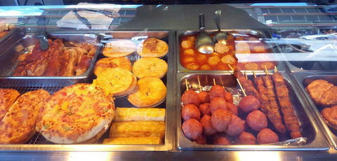 Vinata's Hot Bread - Accommodation Adelaide 0
