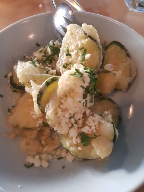 PM Eat & Drink - Accommodation Adelaide 4
