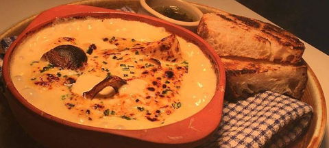 Paddock & Vine - Accommodation Adelaide 0