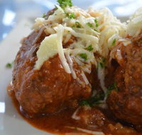 Manolis Greek Taverna - Accommodation Adelaide