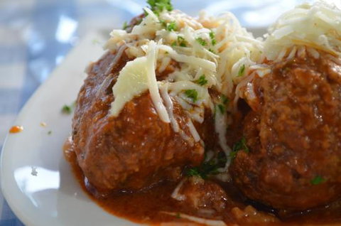 Manoli’s Greek Taverna - Accommodation Adelaide 0