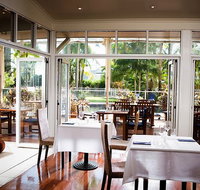 Poolside Restaurant - Accommodation Adelaide