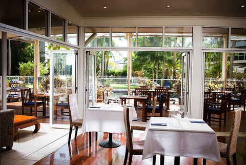 Poolside Restaurant - Accommodation Adelaide 0