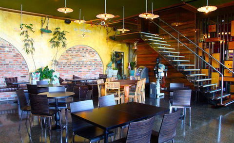 Jackpot Dining - Accommodation Adelaide 6