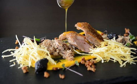 Skyline Restaurant - Accommodation Adelaide 0