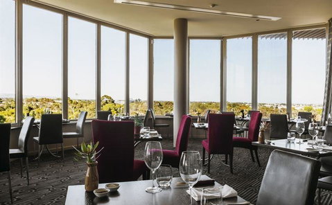 Skyline Restaurant - Accommodation Adelaide 12