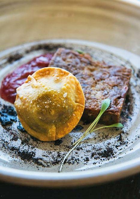 Skyline Restaurant - Accommodation Adelaide 7