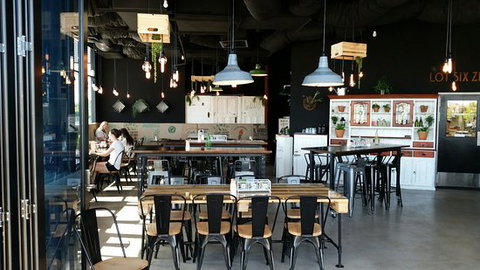 Lot Six Zero Eatery & Expresso Bar - Accommodation Adelaide 0