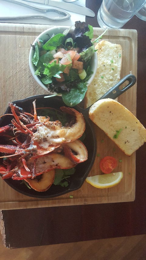 Arc Of Iris - Accommodation Adelaide 3