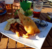 The Lighthouse Wharf Hotel - Accommodation Adelaide