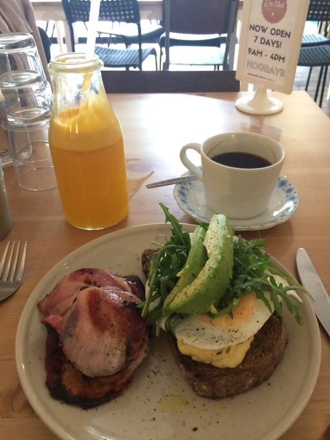E For Ethel - Accommodation Adelaide 3