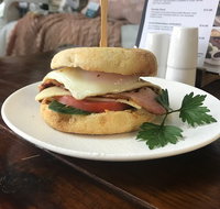 Little Gallery Cafe