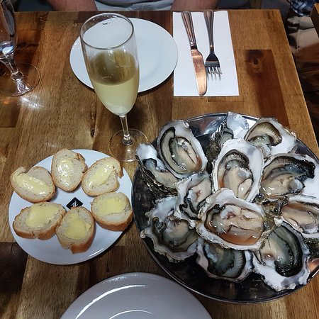 Small French Bar - Accommodation Adelaide 0