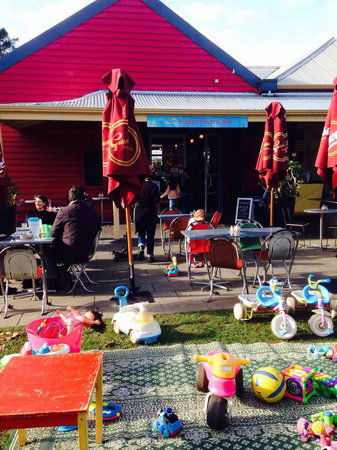 Happy River Cafe - Accommodation Adelaide 0