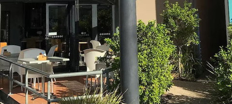 The Coffee House Apartments & Bistro - Accommodation Adelaide 1