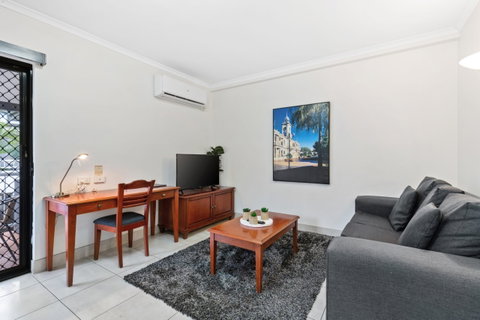 The Coffee House Apartments & Bistro - Accommodation Adelaide 10