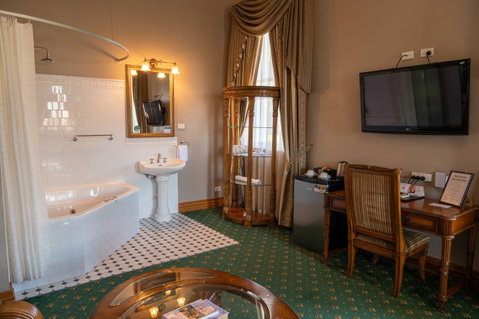 Denison Boutique Hotel - Accommodation Adelaide 10
